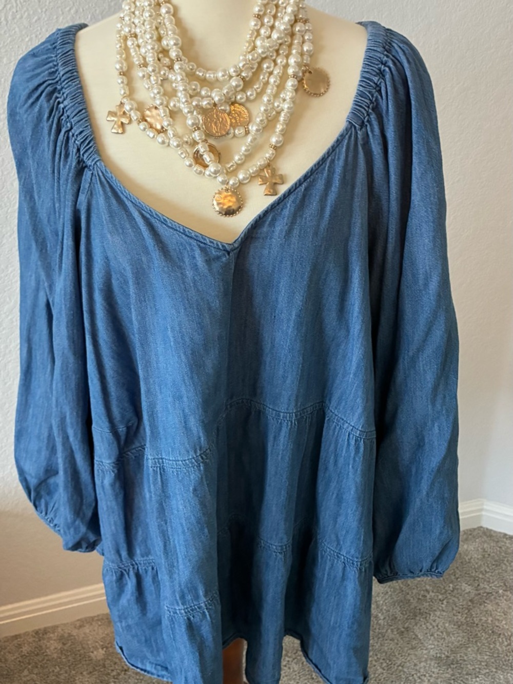 Old Navy Denim-Blue V-Neck Peasant Tunic